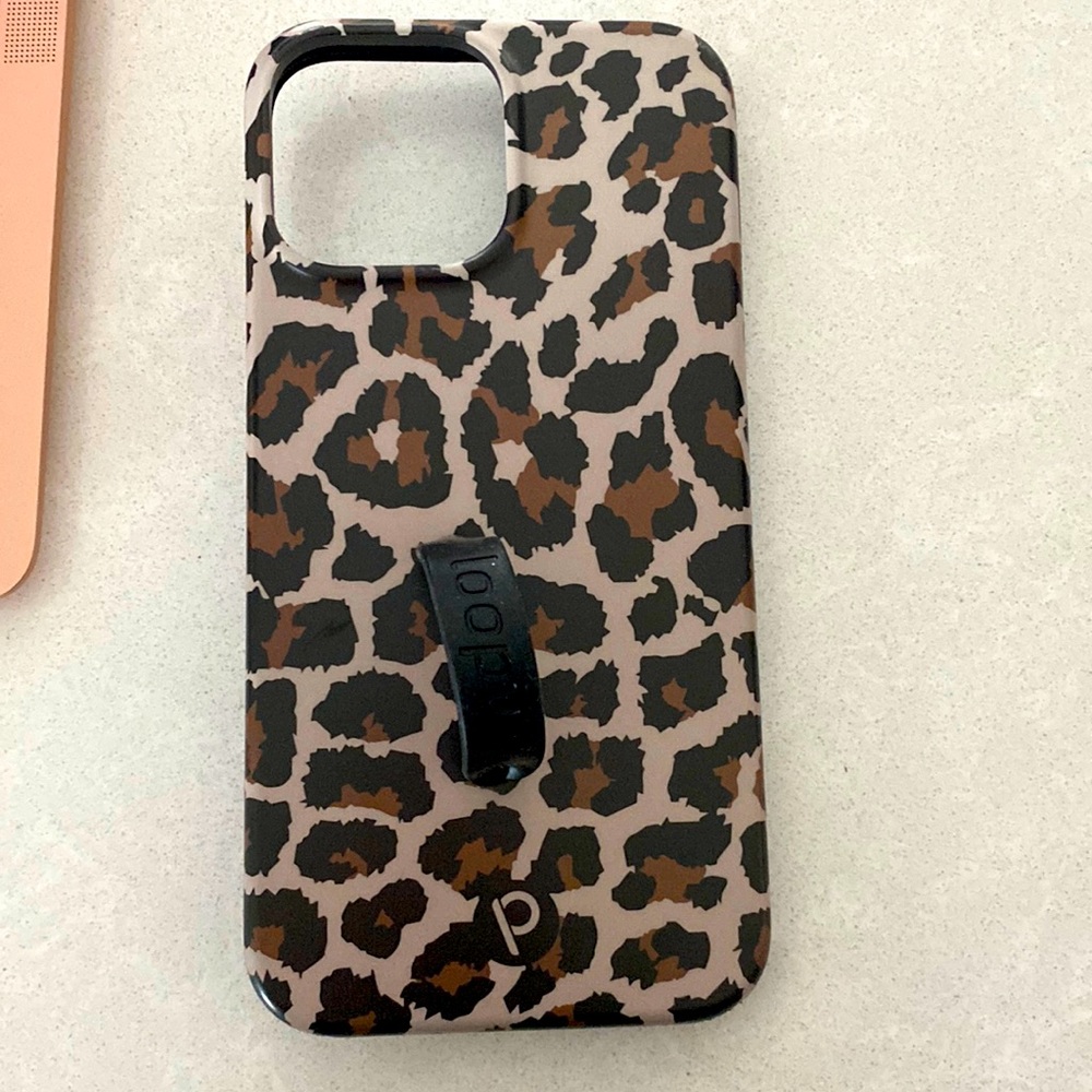 Loopy case leopard new no bag I phone 13/12 pro max case 6.7”
